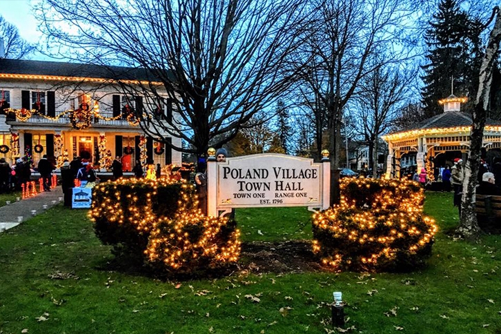 Lighting of the Poland Village Youngstown Live