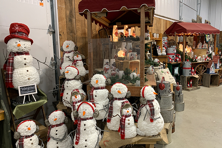 Winter Gift Barn