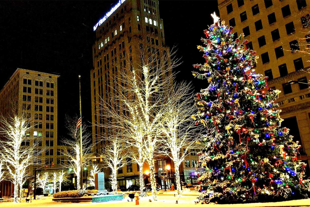 Youngstown Holiday Parade and Tree Lighting